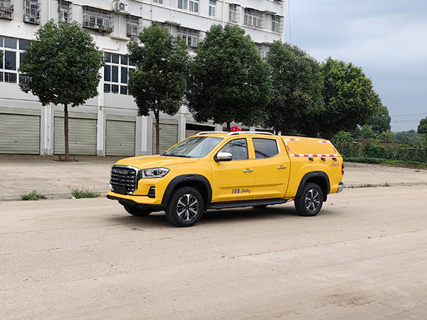 CLW5030XZHADR指挥车